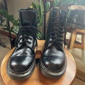 Dr. Martens 1460 Women’s Smooth Leather Lace Up Boots